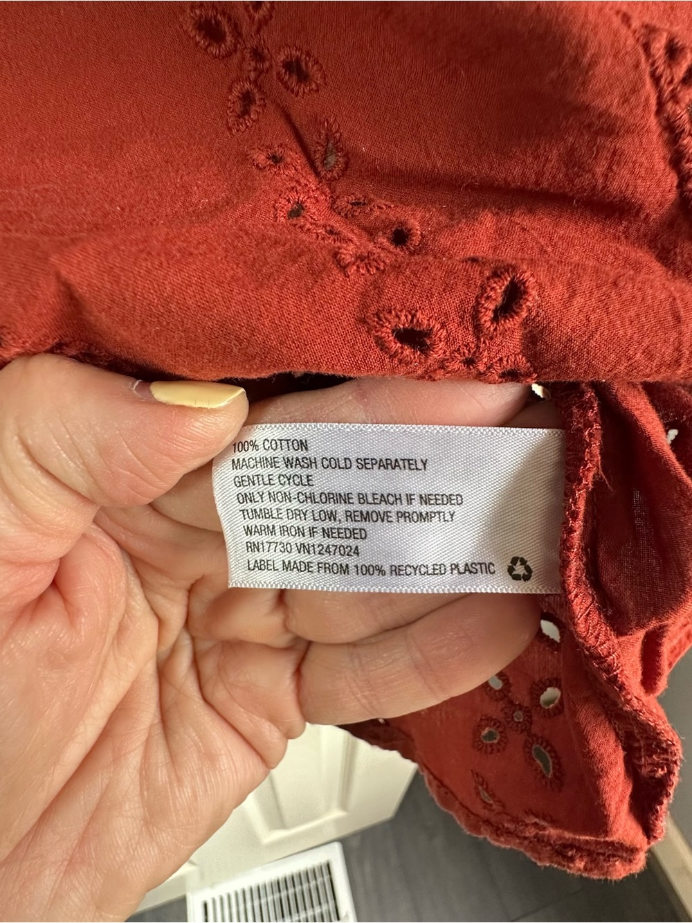 Universal Thread Rust Red Eyelet Ruffle Neck Blouse - Picture 3 of 7